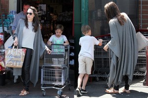 Geriausias Angelinos Jolie pagalbininkas – mažasis sūnus Knoxas