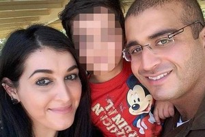 Orlando žudikas per išpuolį žmonai rašė meilias žinutes