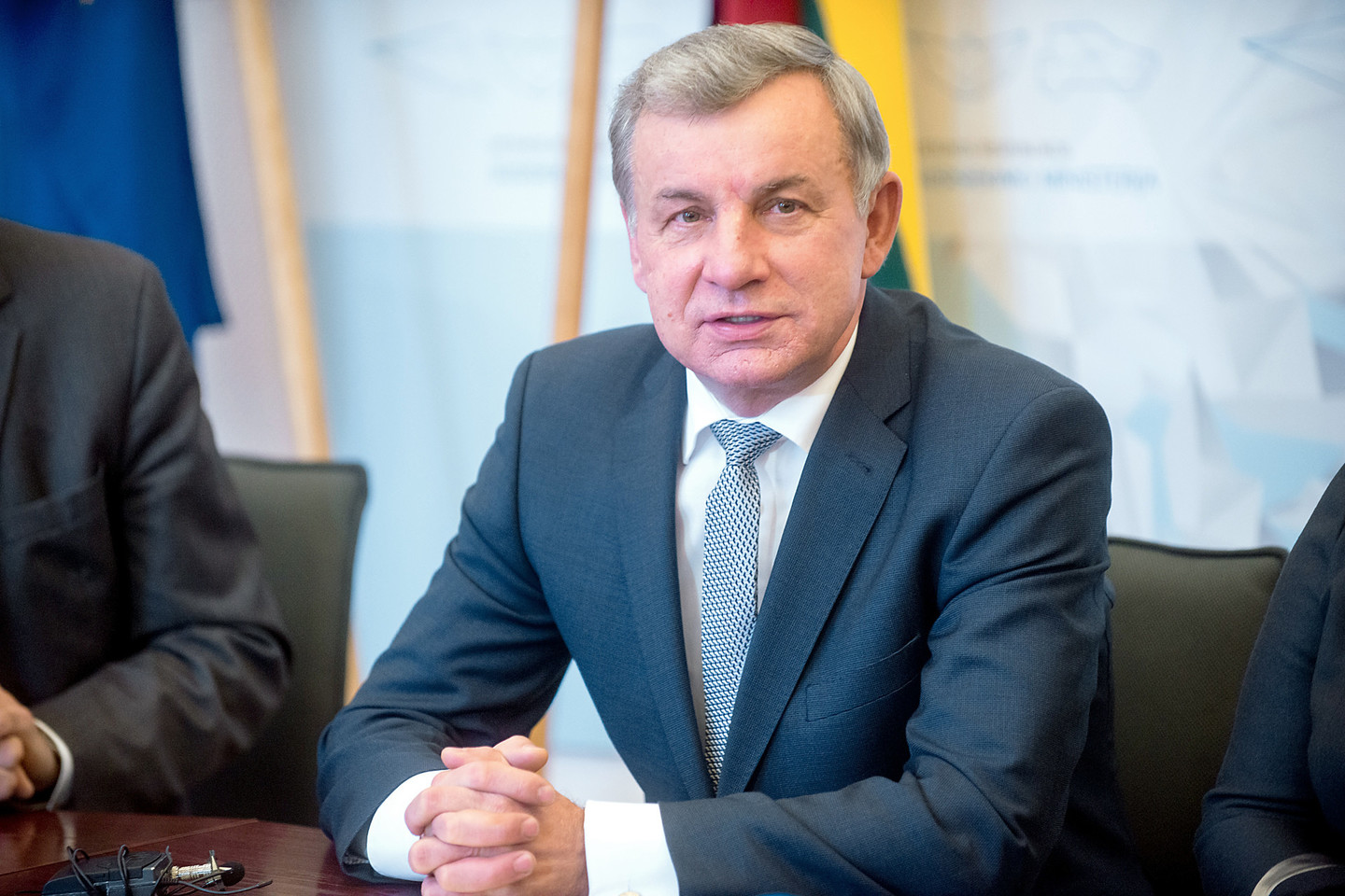 R.Sinkevičius: „Tikėtina, kad rangovas tinkamai neįvertino savo galimybių ir nurodė per trumpą sutarties įgyvendinimo terminą.“<br>LR archyvo nuotr.