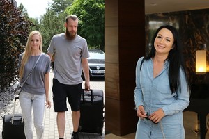 Į krepšinio stovyklą krepšininkus atlydėjo žmonos