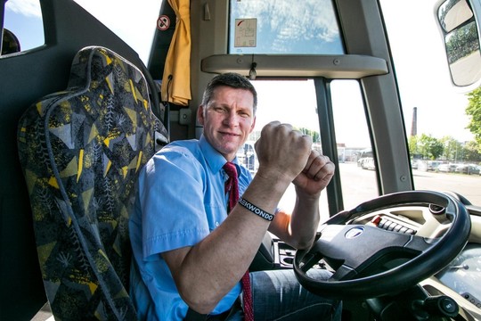 Autobuso vairuotojas papasakojo, kada jam praverčia kovos menai