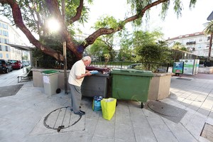 Nauja rusų „pramoga“ – maisto ekskursijos į šiukšliavietes