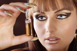 Stebuklus darantis auksinis Kleopatros vanduo: kaip jį pagaminti