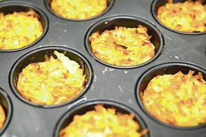 Šilkinio skonio kugelio krepšeliai pagal iliuzionisto Manto receptą