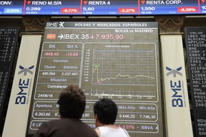 Kinija įspėja: „Brexit“ „aptemdys“ pasaulinę ekonomiką