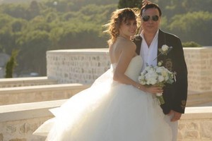 37 metų skirtumas rusų turtuoliui – ne kliūtis susituokti