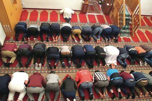 Ramadanas vienus nualina, kiti priauga svorio