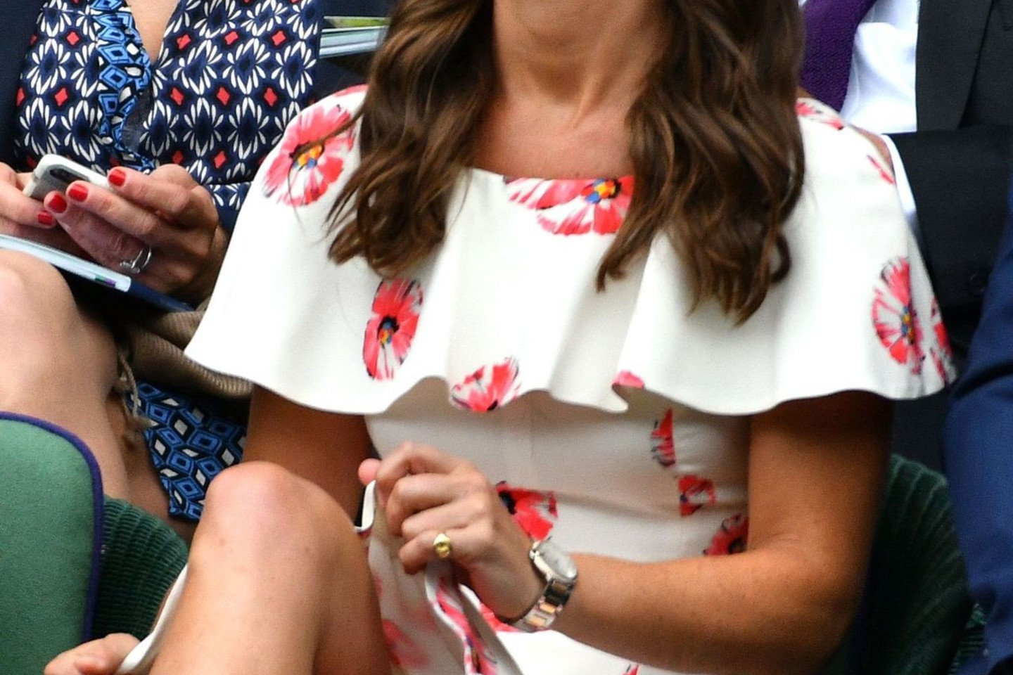 Pippa Middleton nesusitvarkė su trumpute suknute.<br>ViDA Press nuotr.