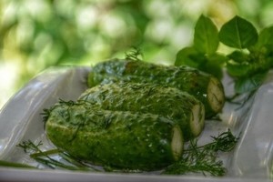 Trys būdai užraugti agurkus: nuo klasikinio iki itin įdomaus rytietiško