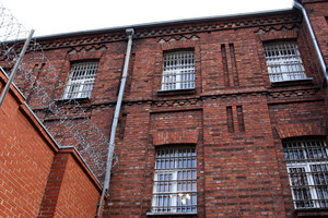 Šiaulių tardymo izoliatoriuje nusižudė suimtasis