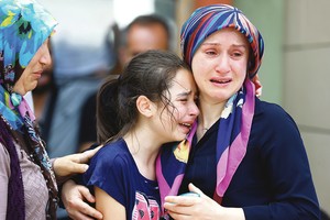 Stambulo oro uoste – kraujas, Lietuvoje – nerimas