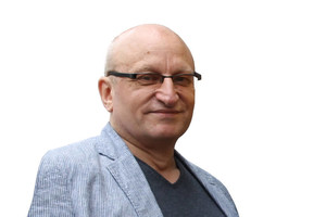 Politiniai lavonai degančiame traukinyje