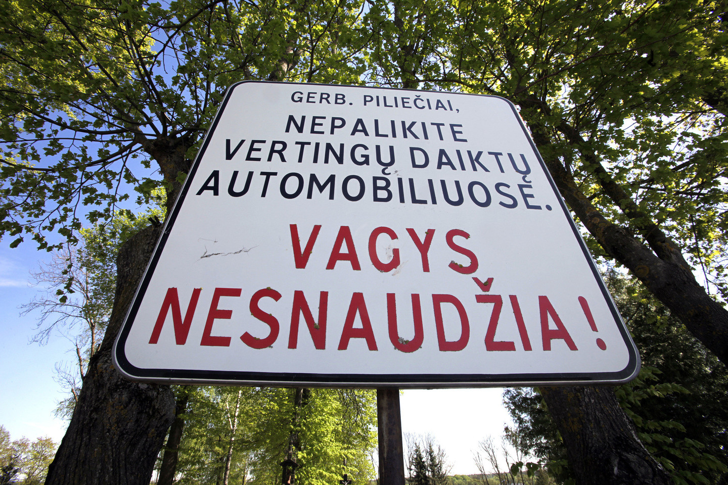Pareigūnai sulaukė daugybės pranešimų apie pagrobtą turtą.
