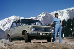 Rusai ilgisi praeities: ruošiasi vėl gaminti legendinį „pirmuką“