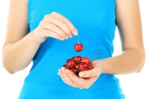 Kam verta valgyti daugiau vyšnių, o kam – mėlynių?