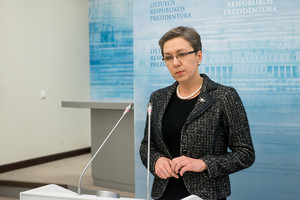 Prezidentės patarėja: „Siekiama sumažinti įtampą visuomenėje“