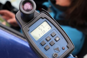 Iš pareigūnų atėmė greičio matuoklius, bet rado kitą sprendimą