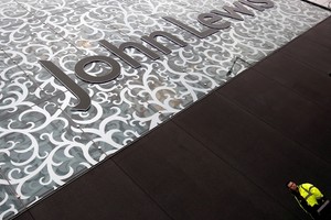 Svaro nuosmukis po „Brexit“ gali tapti „didžiule problema“