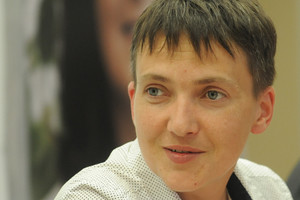 Nadija Savčenko Varšuvoje sutikta plojimais