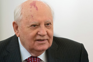 M. Gorbačiovas kritikuoja NATO: „Jie ruošiasi puolimui“