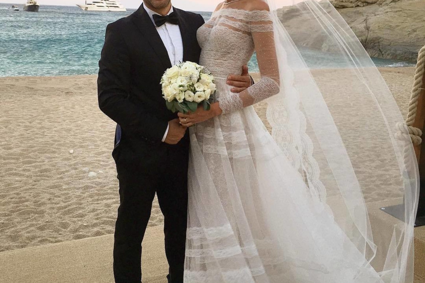 Manekenė Ana Beatriz Barros ir verslininkas Karimas El Chiaty susituokė Graikijoje.<br>Asmeninio archyvo nuotr.