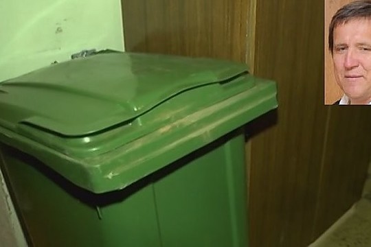 Klaipėdos politikas į ketvirtą aukštą užsitempė konteinerį