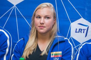 Po malonės Julijai Jefimovai – griežta Rūtos Meilutytės žinutė