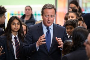 D. Camerono pasitraukimą lydi ir istorinės nesėkmės palikimas