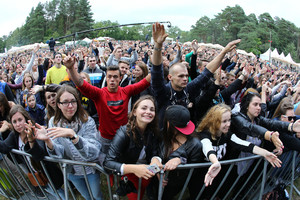 Subjuręs oras Žagarės vyšnių festivalio dvasios nesugadino