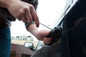 Automobilių vagys vasarą ėmė naudotis viena vairuotojų klaida