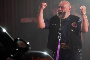 Lietuvos rekordai: nuo kasečių mindymo iki didžiausio altoriaus