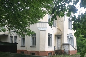 Viloje dantimis kaleno ir prezidentas Valdas Adamkus