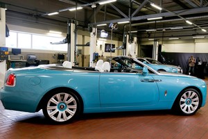 Atidarė servisą, į kurį važiuos patys turtingiausi lietuviai