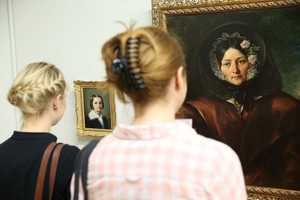 Nematyti Lietuvos dvarų lobiai: aristokratų portretai ir mados