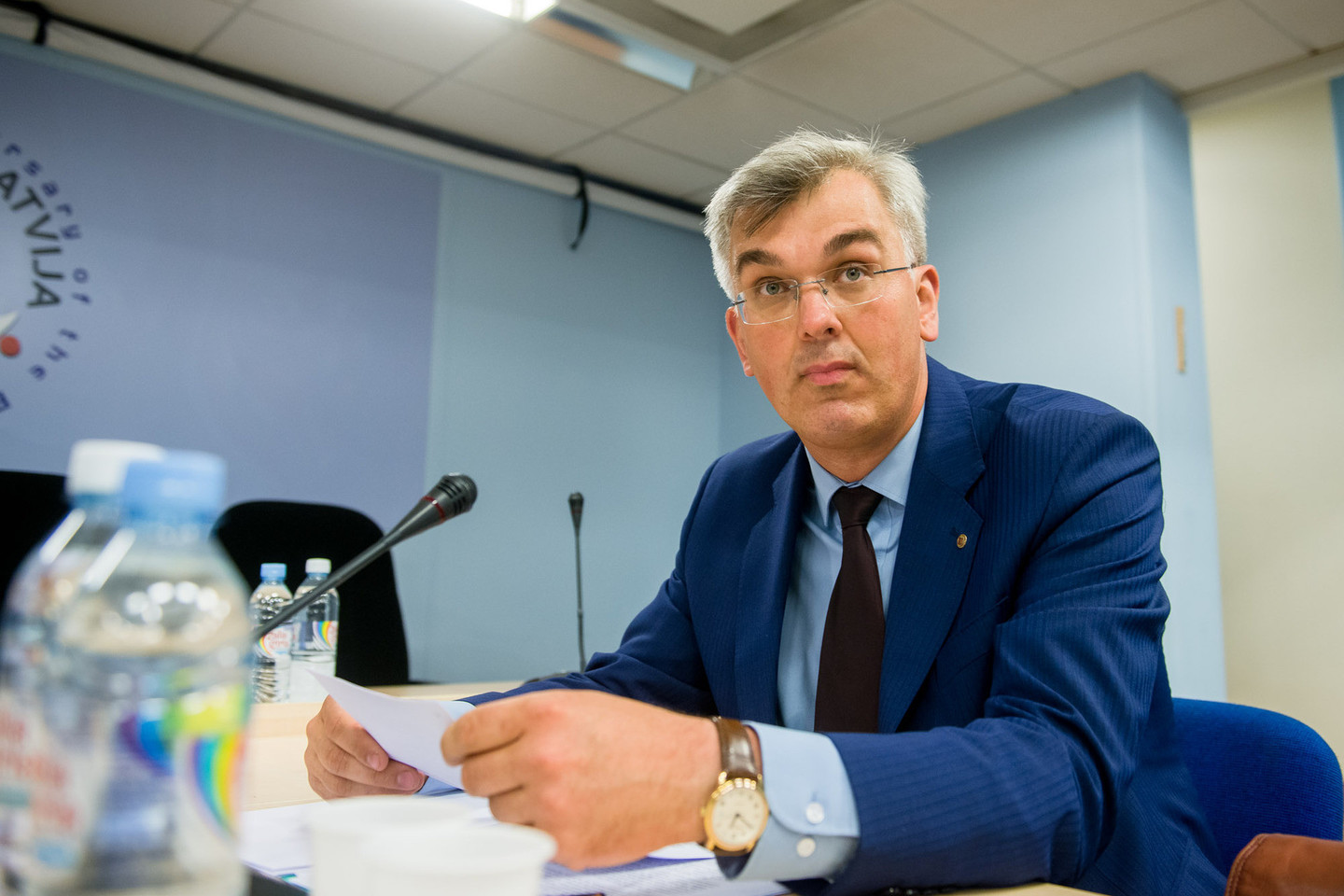 Prokuroras Justas Laucius sako, kad politinės korupcijos byloje prokurorai turi klausimų ir kitiems Seimo nariams ir „juos bus pabandyta užduoti, prašant į juos atsakyti, artimiausiu laiku“.