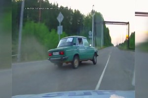 Sulaukėjusio „Žiguli“ vairuotojo policijos šūviai neišgąsdino