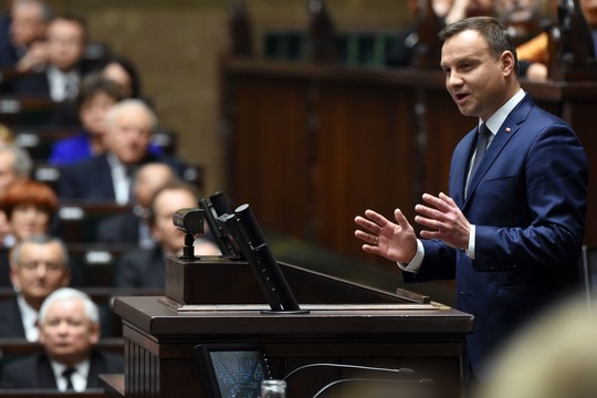 Lenkija priėmė rezoliuciją dėl Voluinės žudynių atminimo