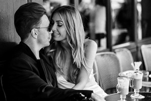 Verslinininkų M. ir J. Kriščiūnų gyvenimas – tarsi iš atviruko