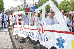 Studijų turguje – nevykęs viliotinis: panaikintos 82 programos
