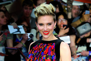 Kodėl kino teatrų vadybininkai meldžiasi Scarlett Johansson?