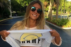 Julija Jefimova juokiasi ir siunčia žinutę savo kritikams