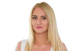 Ar jau verta statyti paminklą anglų kalbai?