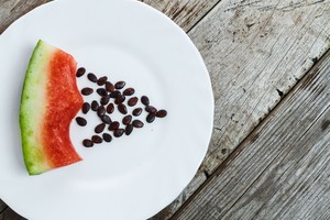 Nusigraušite nagus, kad iki šiol išmesdavote arbūzo sėklas