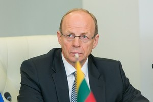 J. Milius apie STT mestus įtarimus: „Man tai sukelia juoką“