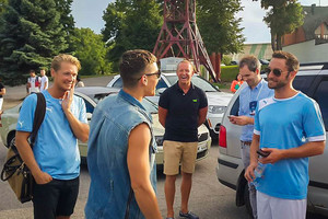 M. Zelmerlowas ir D. Montvydas jėgas išbandė futbolo stadione