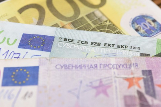 Partijų rinkimų programose – dėmesys algoms ir pensijoms