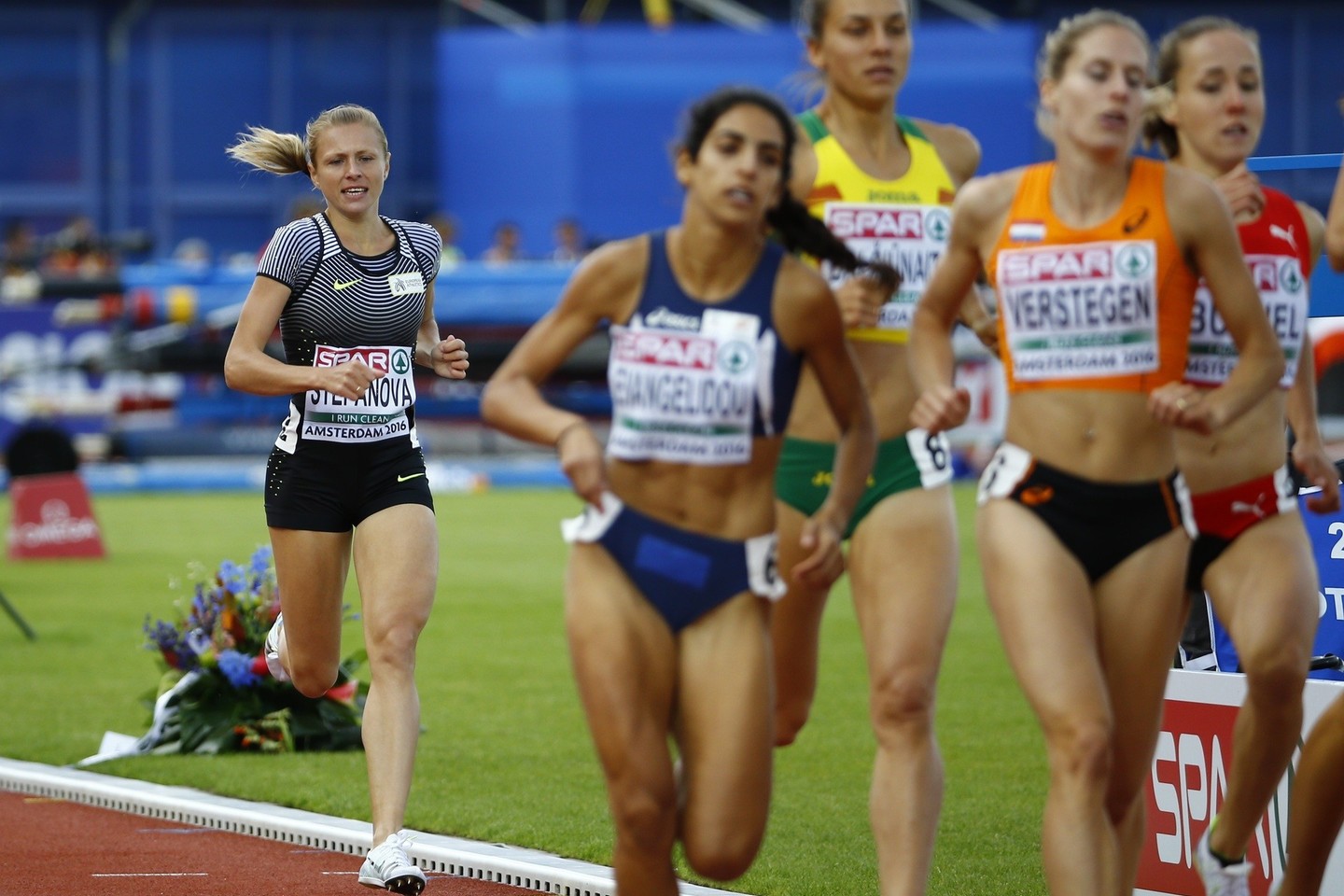 J.Stepanova tapo kovos prieš dopingą simboliu.<br>Reuters/Scanpix nuotr.