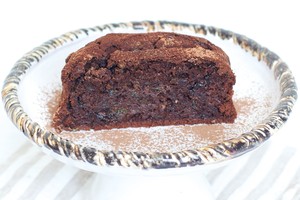 Šokoladinis cukinijų pyragas: visi kirs ir nenutuoks, iš ko jis iškeptas