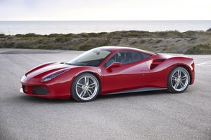Lietuvoje pirmą kartą įregistruotas „Ferrari 488“ modelis