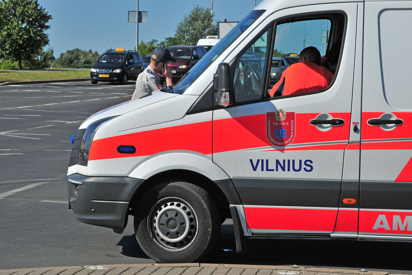 Pirminiais duomenimis, mikroautobuso vairuotojas, kuris yra Latvijos pilietis, užmigo prie vairo.<br>A.Vaitkevičiaus asociatyvi nuotr.